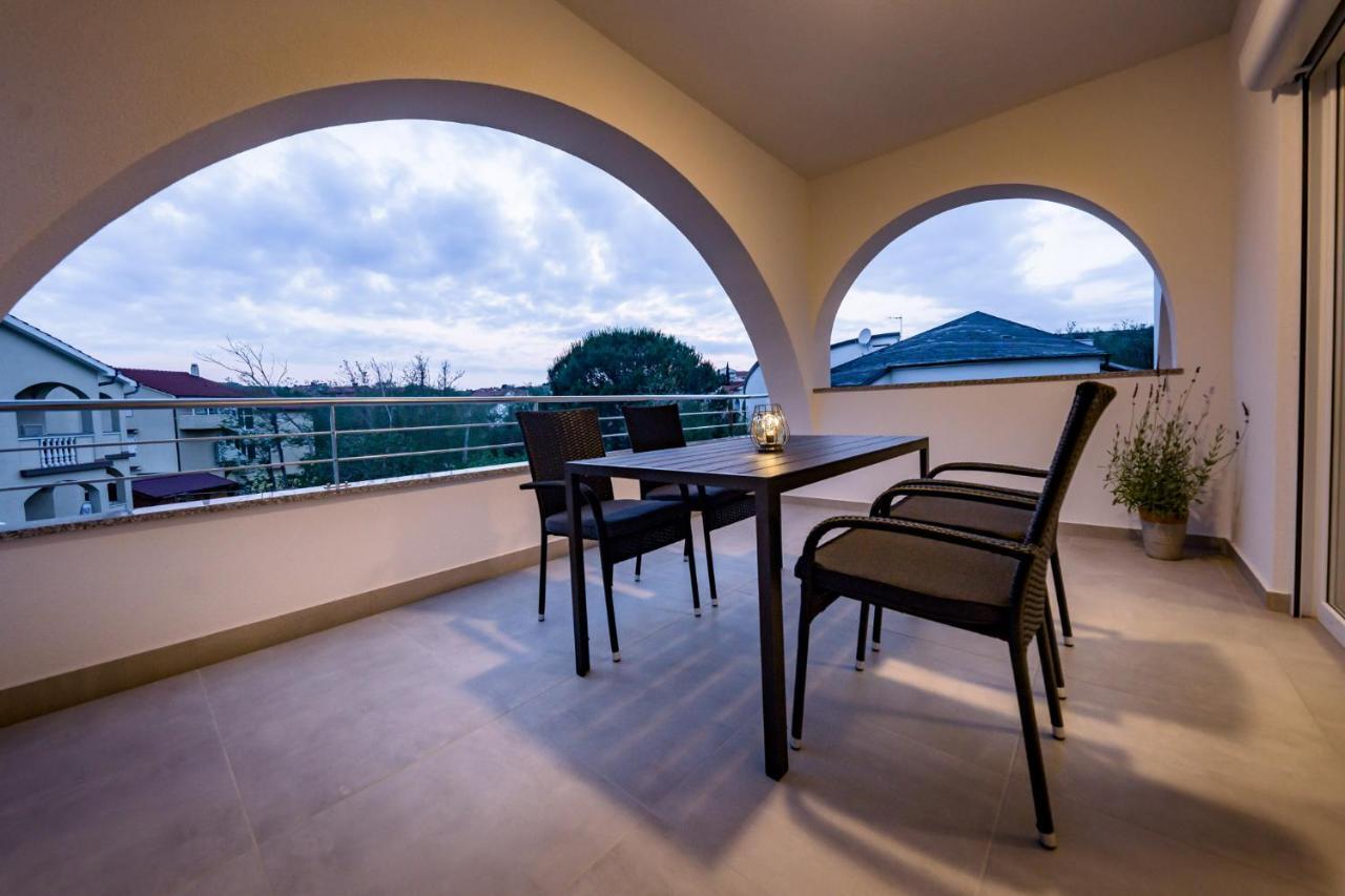 Apartmani Villa Zora Lopar Exterior foto