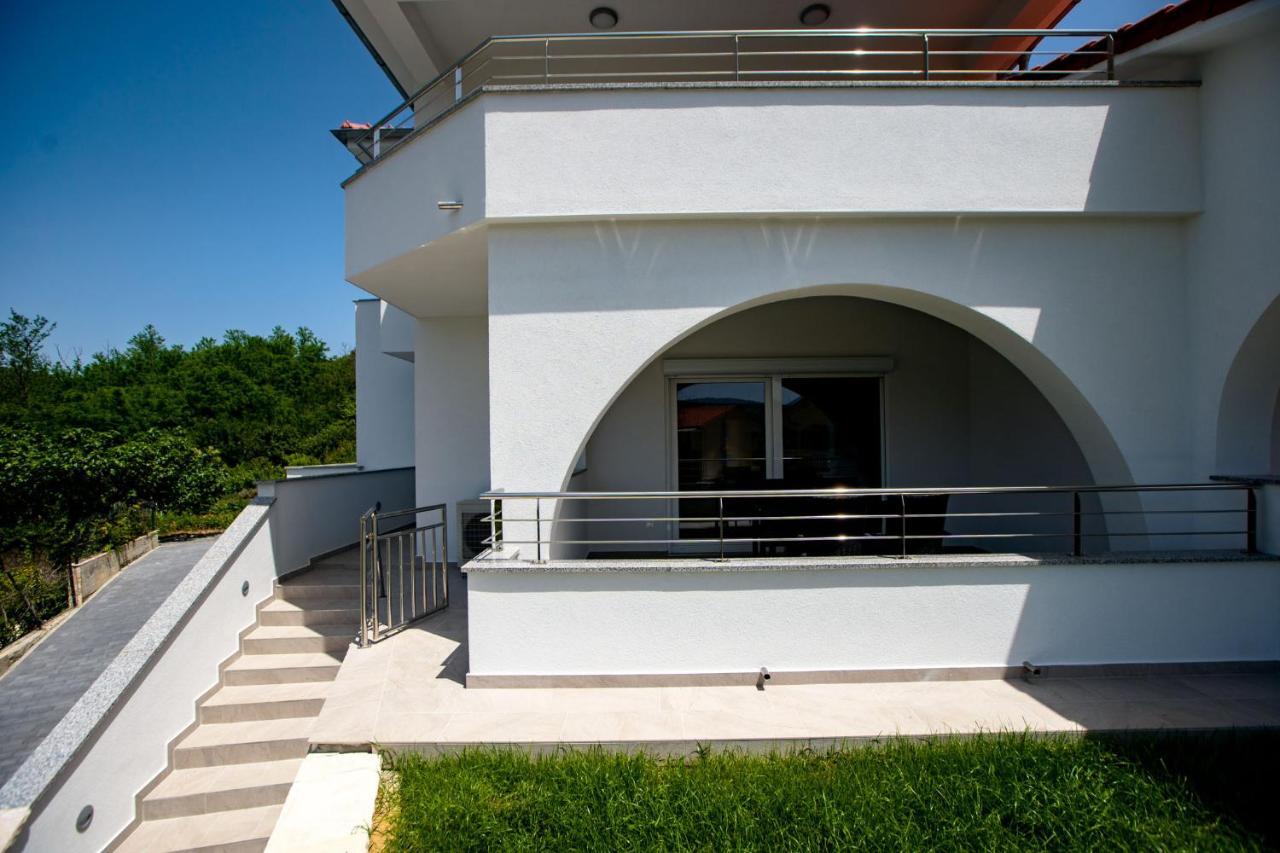 Apartmani Villa Zora Lopar Exterior foto