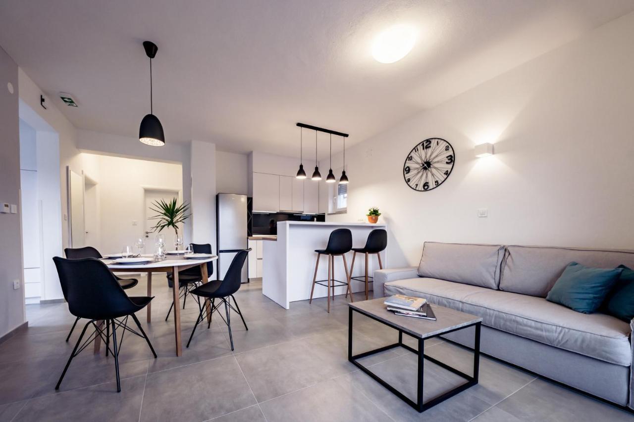 Apartmani Villa Zora Lopar Exterior foto
